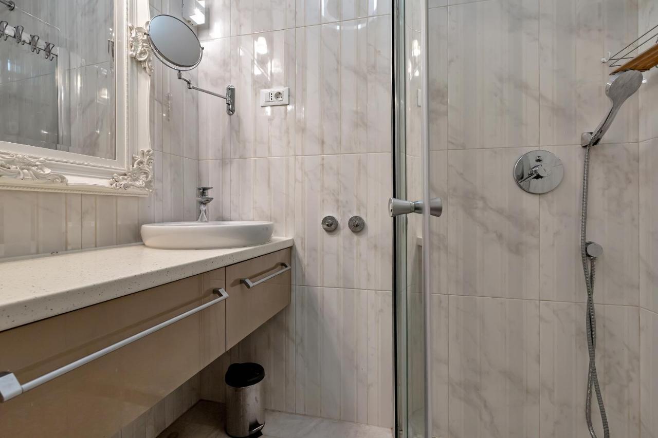 Apartments L & F Makarska Luaran gambar